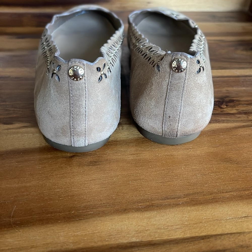 Michael Kors Thalia Creamy beige Women's Flats - Picture 5 of 6